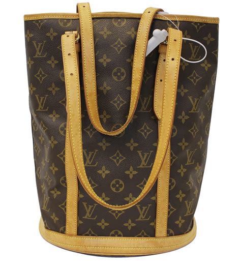 louis vuitton large bucket purse